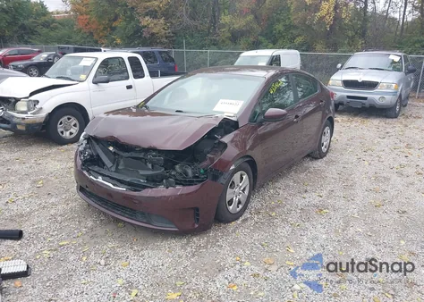 2018 Kia Forte Lx из США, поврежденный, VIN 3KPFK4A71JE168052